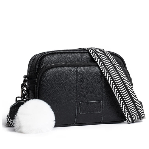 Chique Pompon Crossbody Zwart