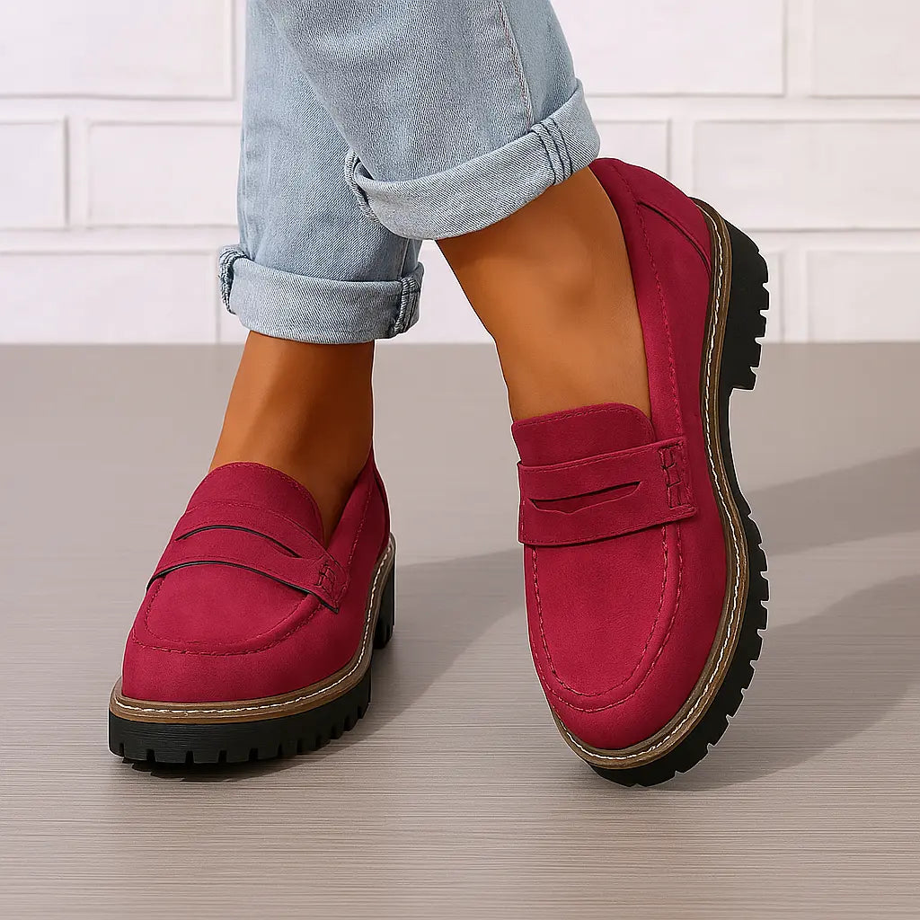 Nadia | Tijdloze Loafers van Suède Rood