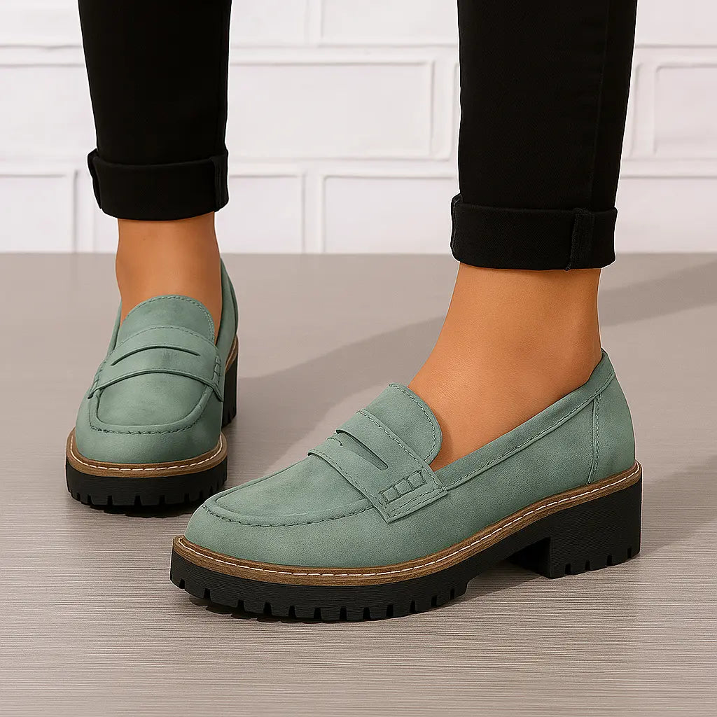 Nadia | Tijdloze Loafers van Suède Groen